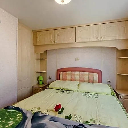 山林小屋 Letniskowe Bursztynek *