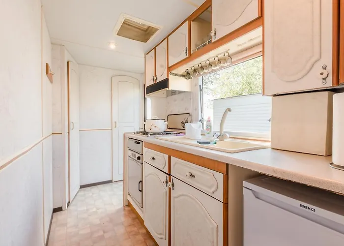 Lodge Letniskowe Bursztynek Jarosławiec