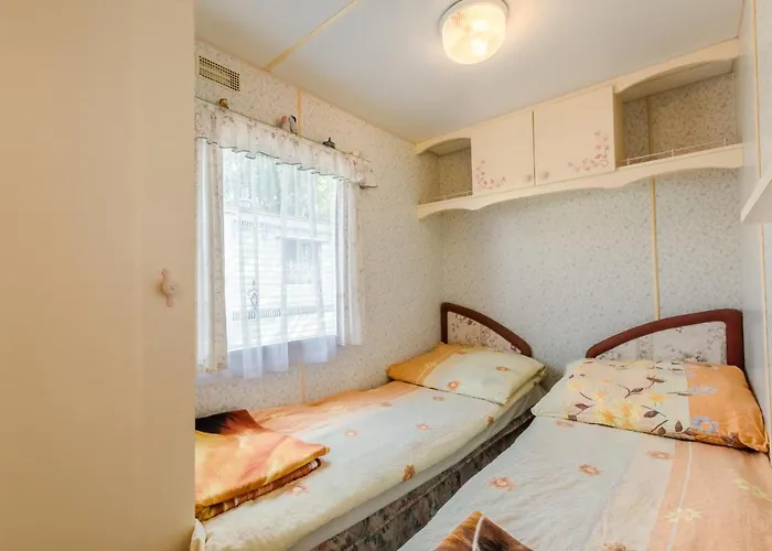 Lodge Letniskowe Bursztynek Jarosławiec