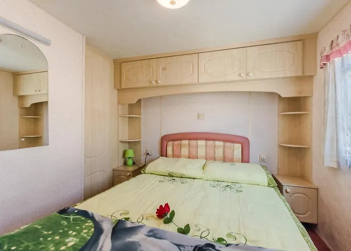 Letniskowe Bursztynek Lodge